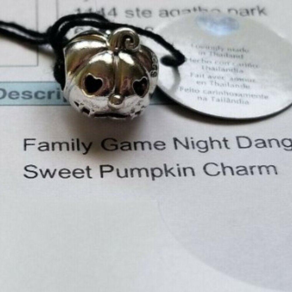 Authentic PANDORA Sterling Silver Sweet Pumpkin Halloween Charm 797596